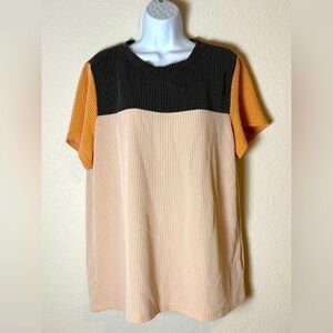 DOKOTOO Colorblock Women’s Size XL Short Sleeve Top